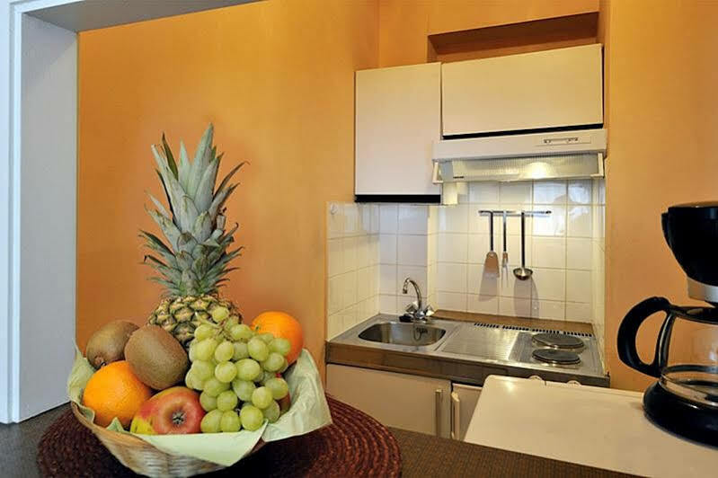 Residence Aparthotel Wellington Brüksel Dış mekan fotoğraf